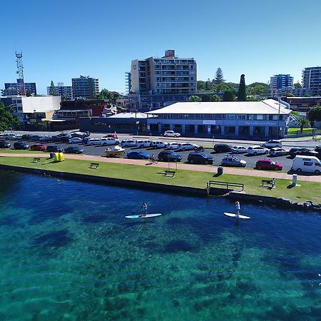 Lakes And Ocean Hotel Forster Exterior photo